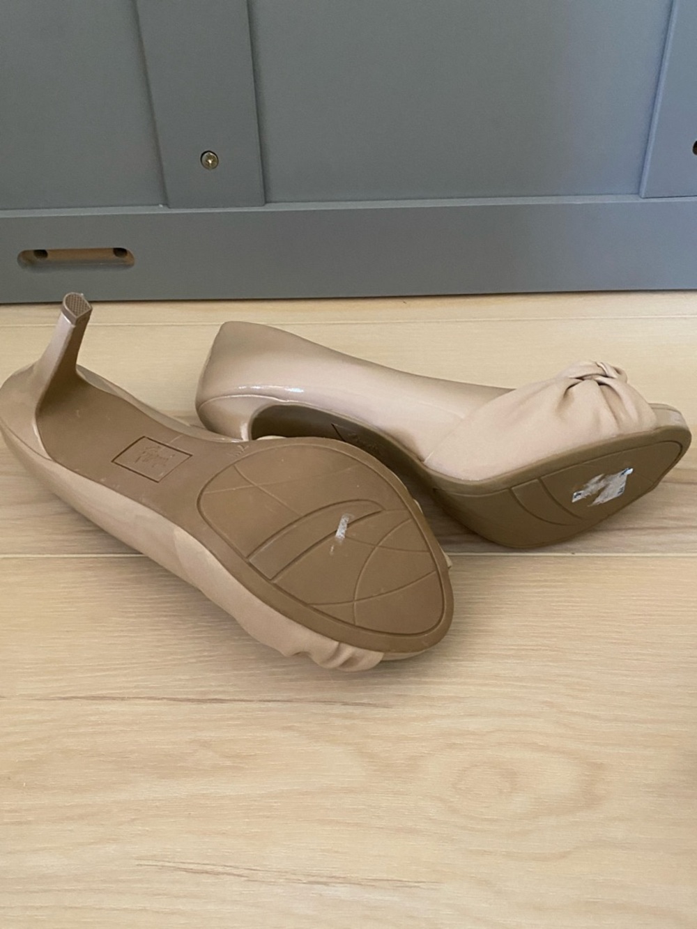 Fioni Nude Knot Peep-Toe Stiletto Heels 7W - Picture 7 of 7